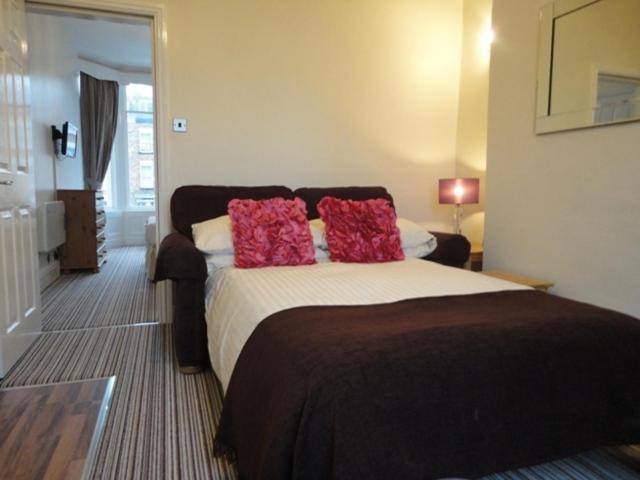 45 The Square Holiday Apartments Scarborough Zimmer foto